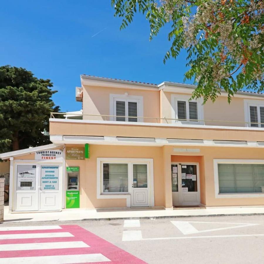 شقة Apartman Simun Primošten المظهر الخارجي الصورة