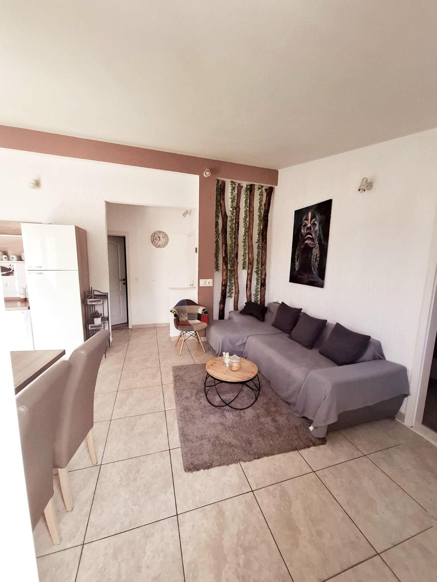 شقة Apartman Simun Primošten المظهر الخارجي الصورة
