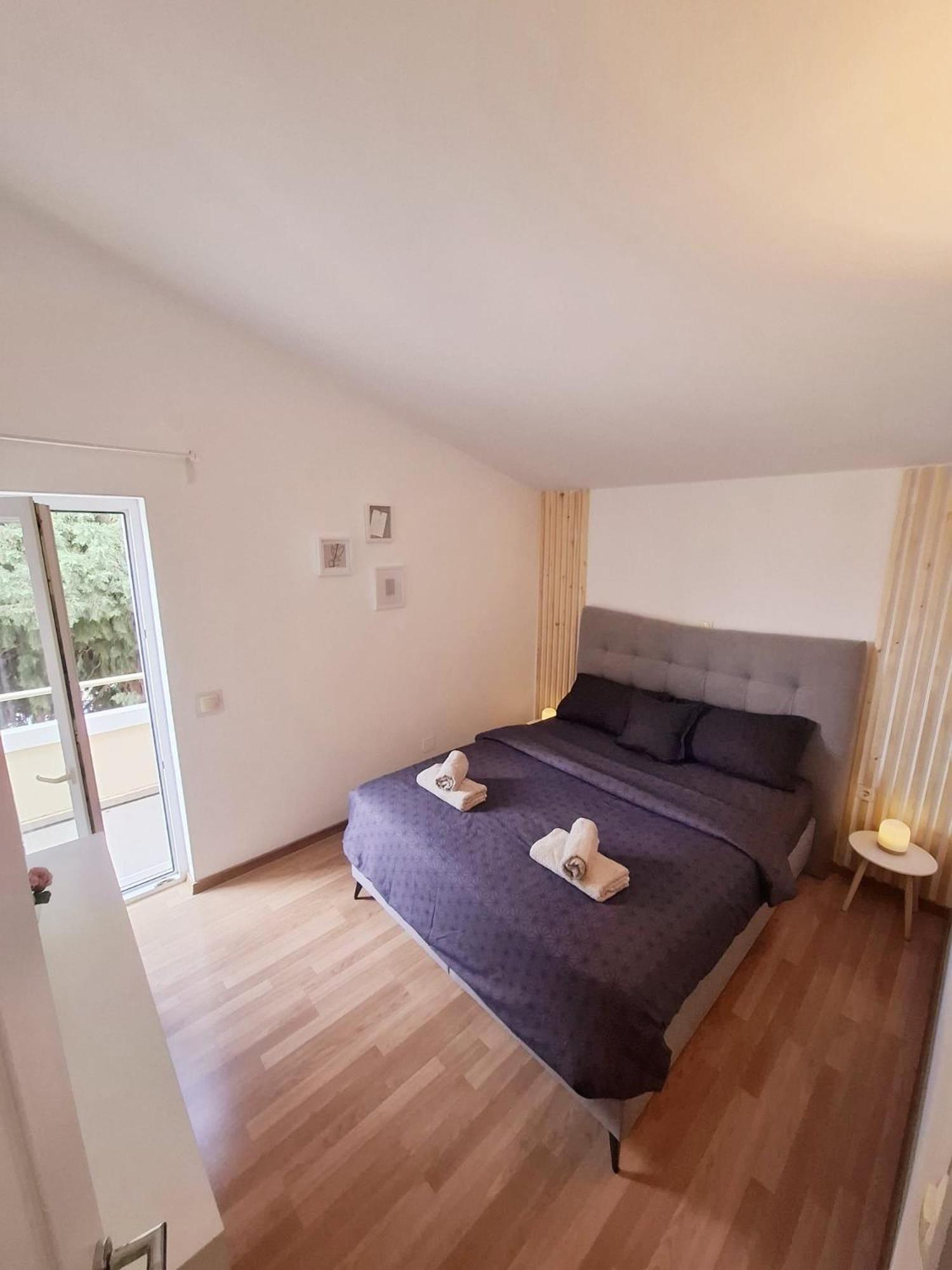 شقة Apartman Simun Primošten المظهر الخارجي الصورة